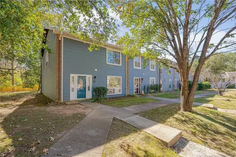 1304 Seaton Rd #17, Durham, NC 27713