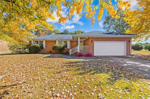 100 Martin St, Dunn, NC 28334
