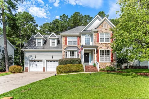 367 Falling Water Rd, Spring Lake, NC 28390