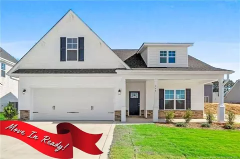 248 Marlborough St, Raeford, NC 28376
