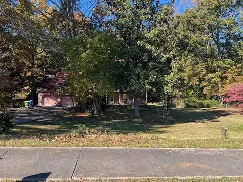 7905 Harps Mill Rd, Raleigh, NC 27615