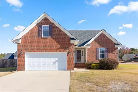 1504 Thoroughbred Trl, Parkton, NC 28371