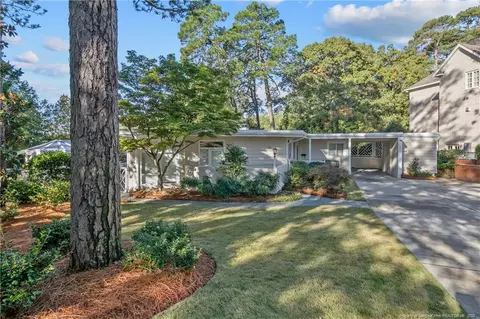 515 Valley Rd, Fayetteville, NC 28305
