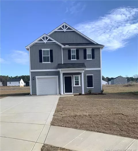 354 Arlington Dr, Raeford, NC 28376