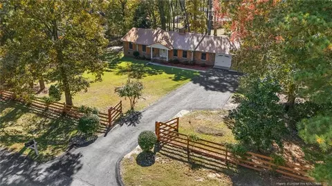 912 N Glenwood Trl, Southern Pines, NC 28387