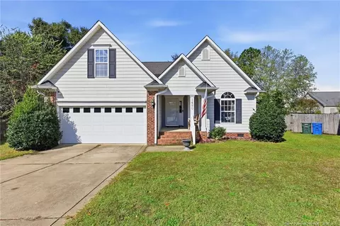 1490 Rocktree Ct, Fayetteville, NC 28306