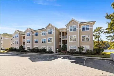 3314 Harbour Pointe Pl #8, Fayetteville, NC 28314