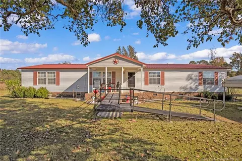 424 Bullard Rd, Autryville, NC 28318