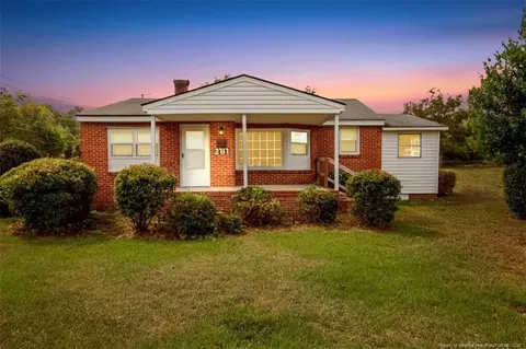 2717106 Ramseynorthwest Ave, Fayetteville, NC 28301
