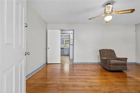 406 Mundy St, Maxton, NC 28364