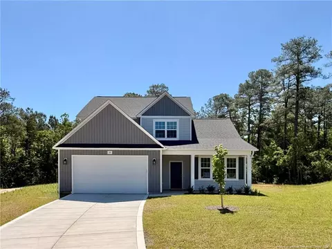 88 Pikewood Ct, Lillington, NC 27546