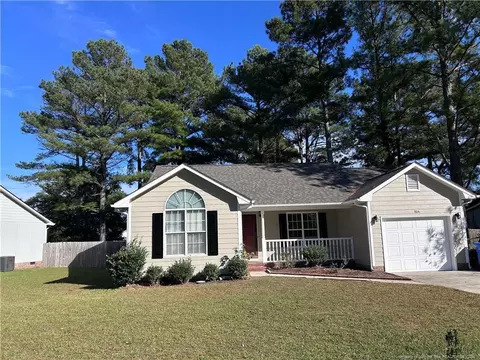 804 Turkey Ridge Dr, Fayetteville, NC 28314