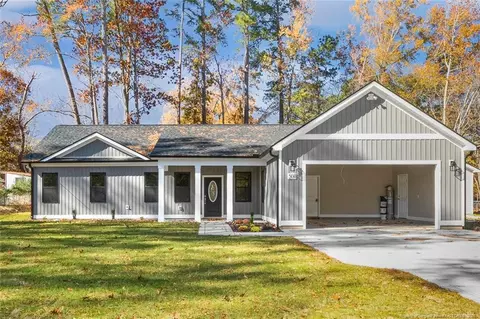 504 Nixon Dr, Sanford, NC 27330