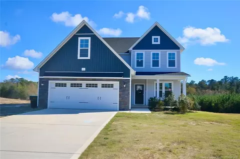 2212 Shady Grove Rd, Spring Lake, NC 28390