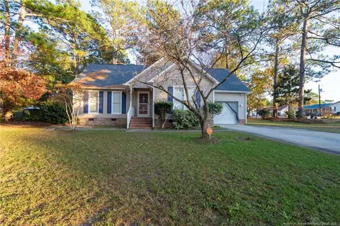 4545 Tonric Dr, Hope Mills, NC 28348