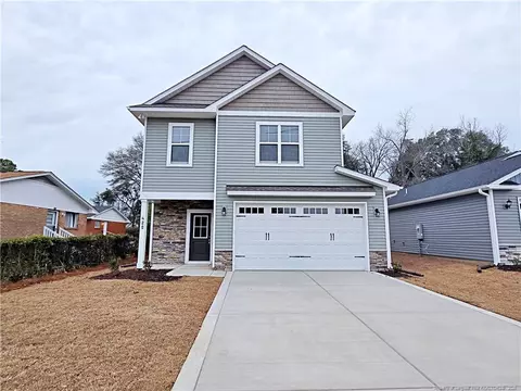 420 Bryan St, Fayetteville, NC 28305