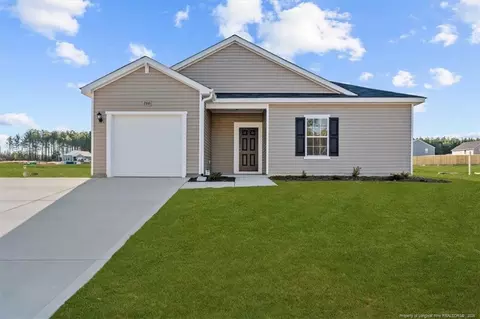 266 Happy Trail Rd, Aberdeen, NC 28315
