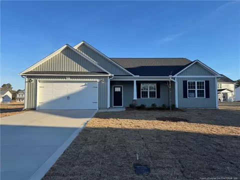 357 Sacksonia St, Raeford, NC 28376
