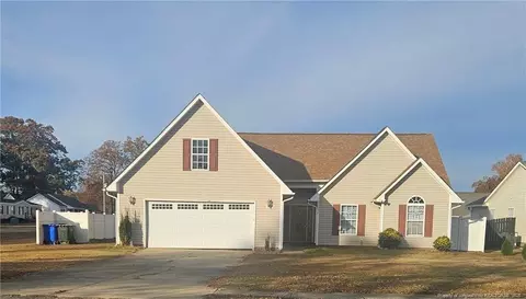 7796 Buttonwood Ave, Fayetteville, NC 28314