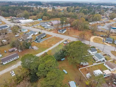 123 125 Spring Br, Dunn, NC 28334 photo 9