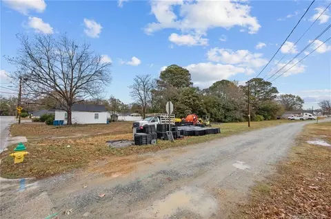 123 125 Spring Br, Dunn, NC 28334 photo 15