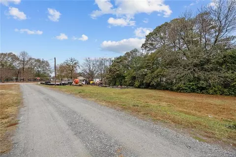 123 125 Spring Br, Dunn, NC 28334 photo 3