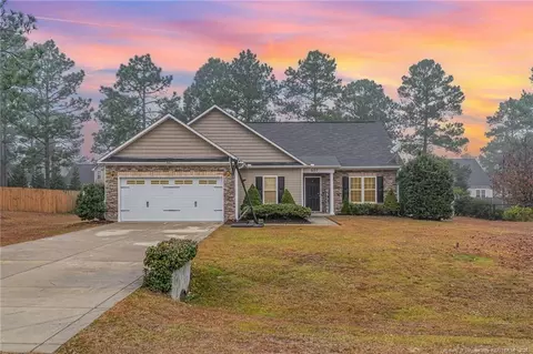 407 Basket Oak Dr, Bunnlevel, NC 28323