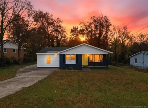 6025 Elstree Pl, Fayetteville, NC 28314