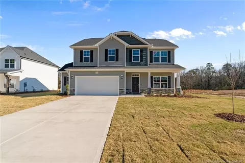 290 Elijah Way, Vass, NC 28394