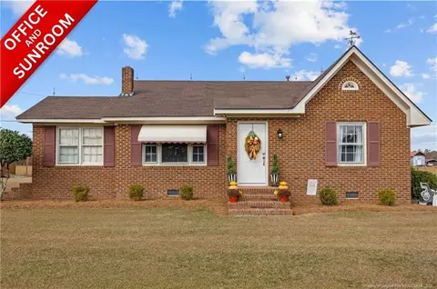 1752 Lee Johnson Dr, Dunn, NC 28334