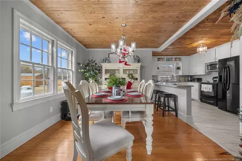 Dining - 1752 Lee Johnson Dr, Dunn, NC 28334 photo 1 of 2