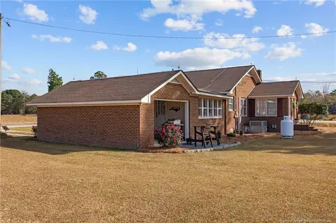 Exterior - 1752 Lee Johnson Dr, Dunn, NC 28334 photo 9 of 10