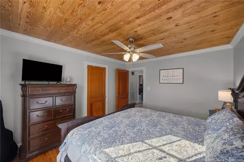 Bedroom - 1752 Lee Johnson Dr, Dunn, NC 28334 photo 2 of 2