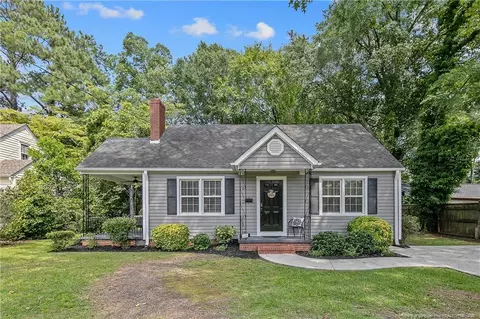 606 Poole Dr, Fayetteville, NC 28303