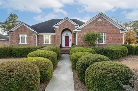 2927 Rosecroft Dr, Fayetteville, NC 28304