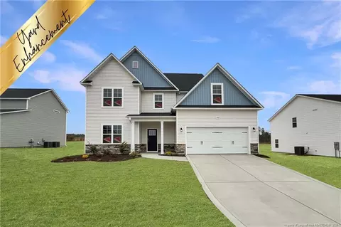 560 Ashley Heights Dr, Aberdeen, NC 28315