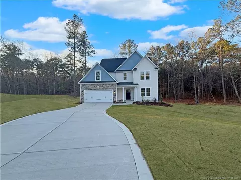 350 Flying Bolt Dr, Raeford, NC 28376