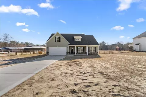 5422 Pittman Grove Church Rd, Raeford, NC 28376