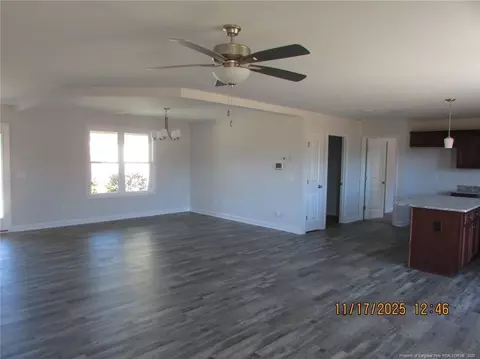109 Hawks Croft Ct, Erwin, NC 28339 photo 4