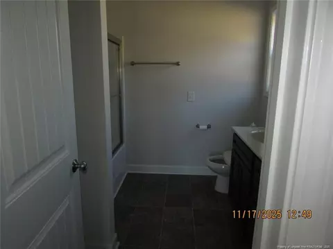 109 Hawks Croft Ct, Erwin, NC 28339 photo 9