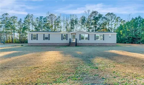 193 Fork Pine Rd, Lumberton, NC 28358