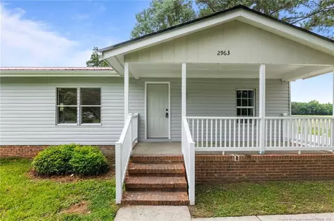 2963 Dobbin Holmes Rd, Eastover, NC 28312