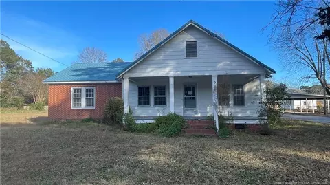 916 Aberdeen Rd, Laurinburg, NC 28352