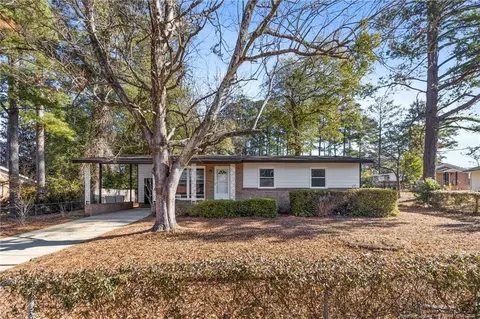821 Moriston Rd, Fayetteville, NC 28314