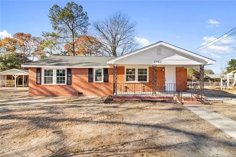 2502 Nobie St, Fayetteville, NC 28306