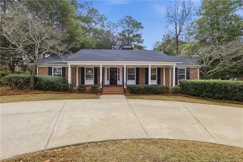 1513 Raeford Rd, Fayetteville, NC 28305