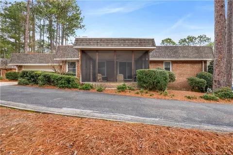 124 Racquet Ln, Pinehurst, NC 28374