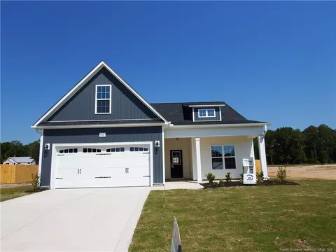 4730 Scenic Pines Dr, Hope Mills, NC 28348