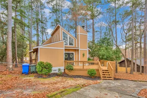 5937 Waters Edge Dr, Fayetteville, NC 28314