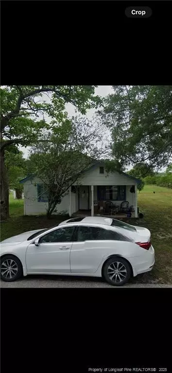 111 S Hotel St, Autryville, NC 28318